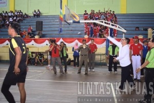 Wakil Bupati Sintang Buka Secara Resmi Turnamen Volly Ball Antar Club Se-kabupaten Sintang