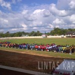 Bupati Sintang Buka Secara resmi Open Turnamen U 18 di Stadion Baning Sintang