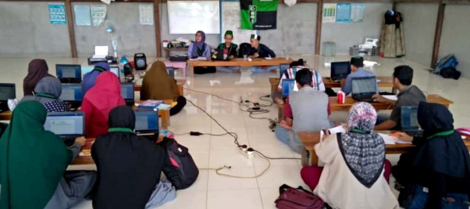 HMI Sintang Gelar "Training Of Administration