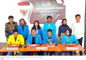 BEM STKIP PK Sintang, BEM UNKA Sintang, BEM STAIM Sintang yang tergabung dalam Aliansi Mahasiswa BEM Seka Korda2 Wilayah Sektor Timur Kabupaten Sintang gelar Konferensi pers terkait dengan Tindakan Tegas Kapolda Kalimantan Barat terhadap PETI