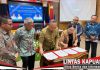 Tuntaskan Batas Ketapang-Sanggau, Alexander Wilyo Jamin Hak Lahan Masyarakat dan Wilayah Adat Aman