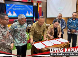 Tuntaskan Batas Ketapang-Sanggau, Alexander Wilyo Jamin Hak Lahan Masyarakat dan Wilayah Adat Aman