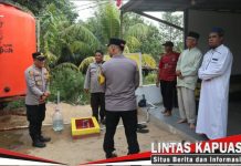 Kapolres Ketapang Serahkan Sumur Bor Presisi untuk Ponpes Tahfidzul Qur’an Al Muttaqin