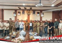 Konflik Puluhan Tahun Selesai, Pemkab Ketapang Mediasi Kesepakatan Warga Mambok dan PT RSM
