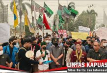 Desak RDPU dan Transparansi Banpres Rp20 M, Aliansi Mahasiswa Layangkan 6 Tuntutan ke DPRD Ketapang