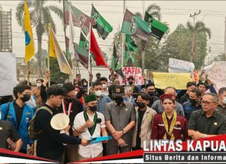 Desak RDPU dan Transparansi Banpres Rp20 M, Aliansi Mahasiswa Layangkan 6 Tuntutan ke DPRD Ketapang