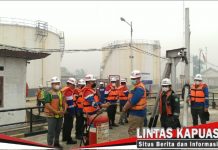 Dua Kapal BBM Tiba di Ketapang, Bupati Alex Desak Distribusi ke SPBU Dipercepat dan Ingatkan Jangan Ada Penimbunan