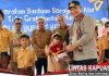 Bupati Alexander Wilyo Komitmen Pendidikan: 6.000 Siswa SD Terima Bantuan Gratis, 2.500 Siswa SMP Menyusul